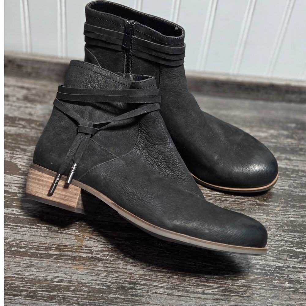 Aerosoles Women's Black Leather Upper Side Zip Comfort Ankle Boot Size 9M